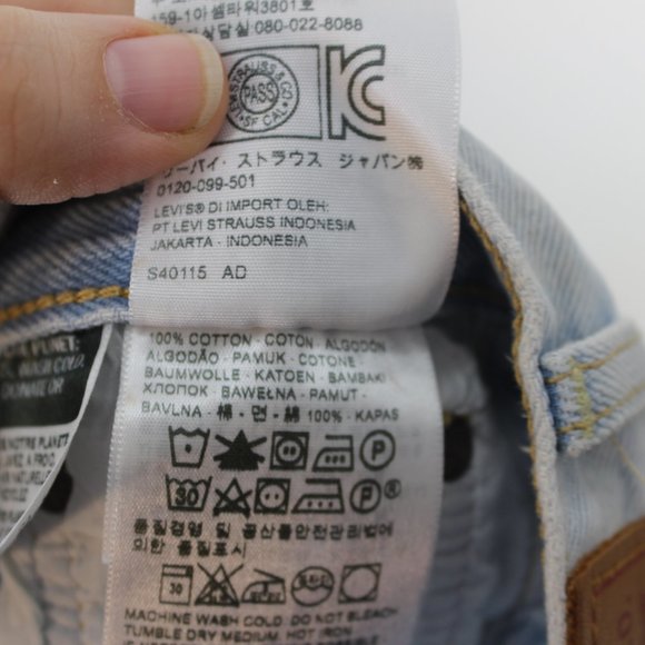 LEVIS Button Fly Cut Off Jean Shorts Distressed 26 - Picture 11 of 11